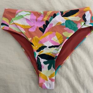 Jolyn natia bikini bottom